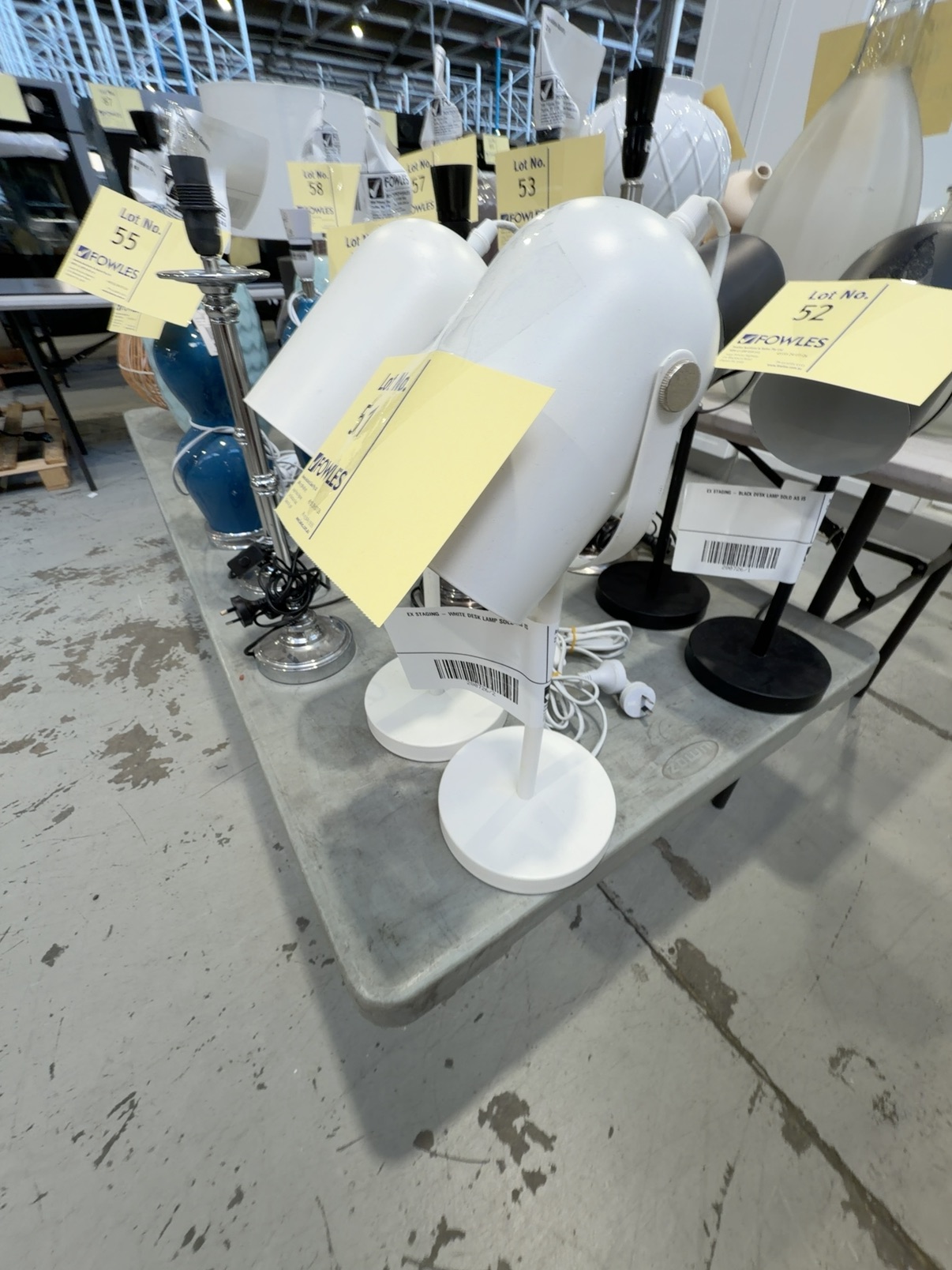 EX STAGING - WHITE DESK LAMP SOLD AS IS EX STAGING - WHITE DESK LAMP SOLD AS IS