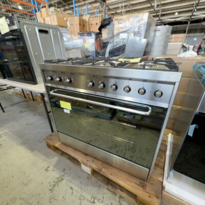 EX DISPLAY SMEG 900MM FREESTANDING OVEN DUAL FUEL, C90GMXA, SOLD AS IS NO WARRANTY EX DISPLAY SMEG 900MM FREESTANDING OVEN DUAL FUEL, C90GMXA, SOLD AS IS NO WARRANTY