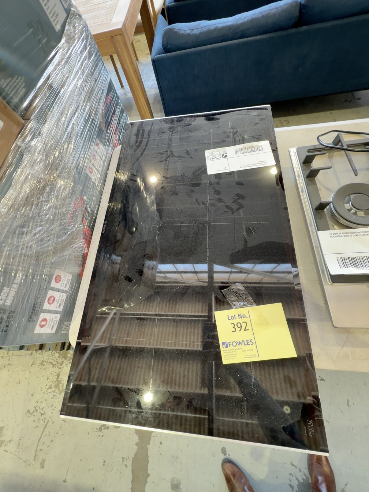 EX DISPLAY BOSCH 900MM INDUCTION COOKTOP PIB975DCIE, SOLD AS IS NO WARRANTY EX DISPLAY BOSCH 900MM INDUCTION COOKTOP PIB975DCIE, SOLD AS IS NO WARRANTY