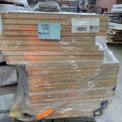 PALLET OF ASST'D DOORS PALLET OF ASST'D DOORS