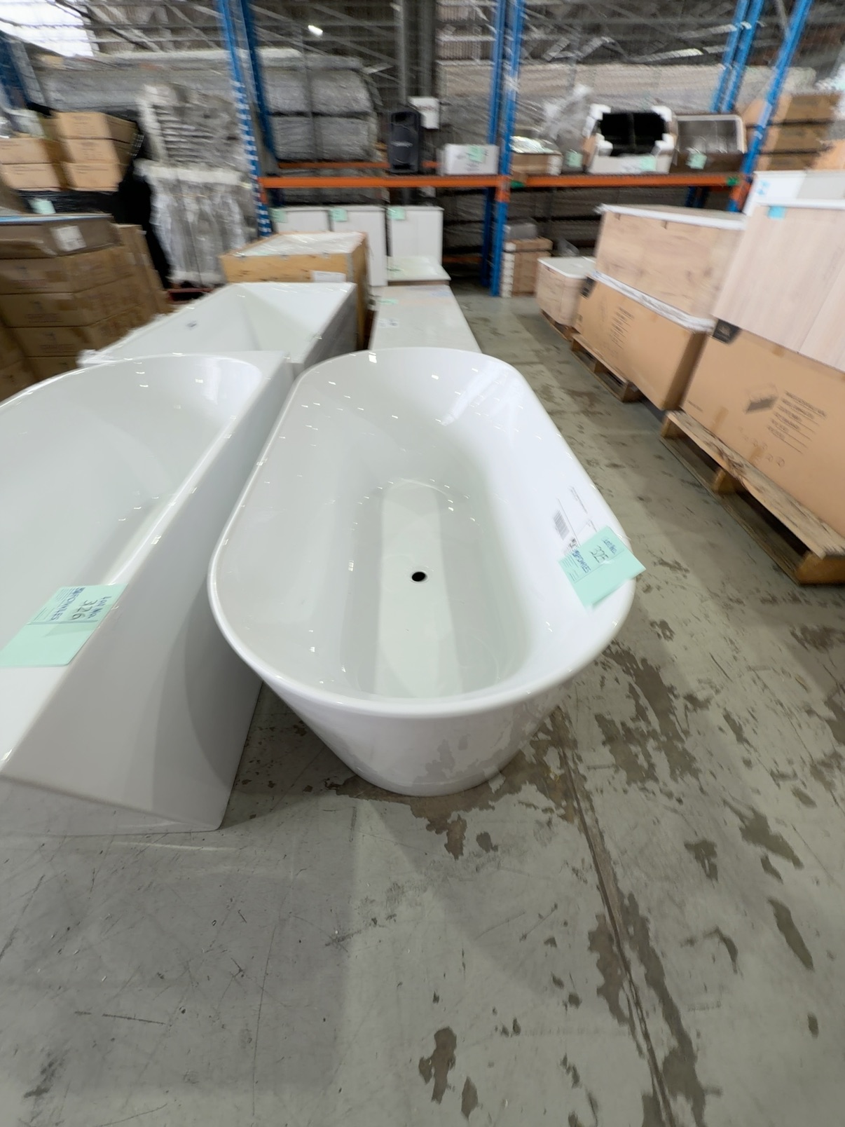 NEW OLIVIA 1500MM FREESTANDING ACRYLIC BATH SY-611-150 NEW OLIVIA 1500MM FREESTANDING ACRYLIC BATH SY-611-150