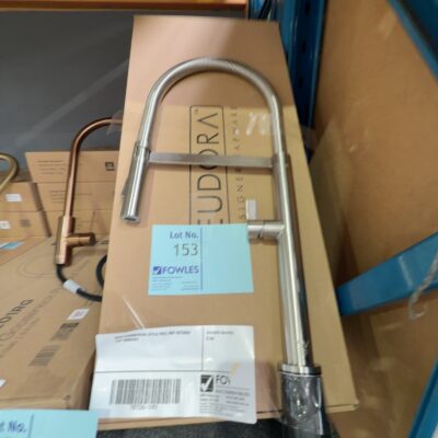 NEW COMMERCIAL STYLE PULL OUT KITCHEN TAP OME0002 NEW COMMERCIAL STYLE PULL OUT KITCHEN TAP OME0002
