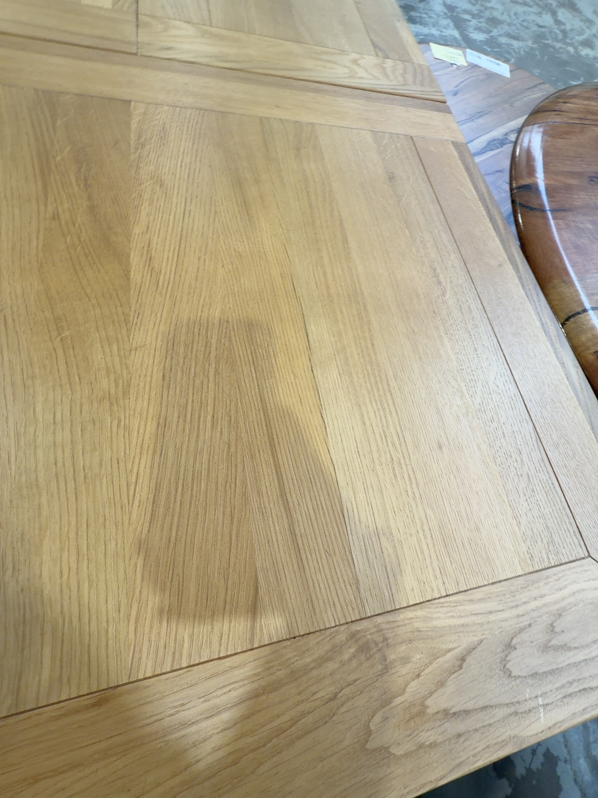 EX DISPLAY TAHOE NATURAL OAK 1300MM - 1800MM EXTENSION DINING TABLE SOLD AS IS **SPLIT IN TOP** EX DISPLAY TAHOE NATURAL OAK 1300MM - 1800MM EXTENSION DINING TABLE SOLD AS IS **SPLIT IN TOP**