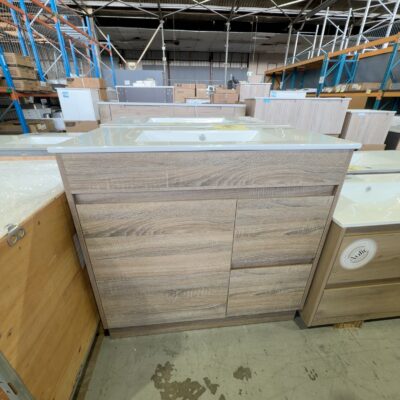 NEW AULIC LEO 900MM FLOOR VANITY, TIMBER LOOK FINISH WITH CRYSTAL CERAMIC TOP RRP$965 CA04-900-CT28