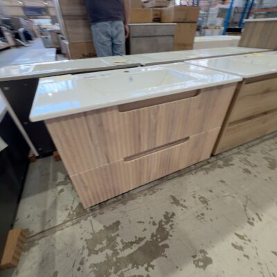 NEW AULIC TUSCANA 900MM WALL HUNG VANITY, WOOD GRAIN GROOVE FINISH, WITH CRYSTAL CERAMIC VANITY TOP RRP$1885 CAWH42-900-CT28