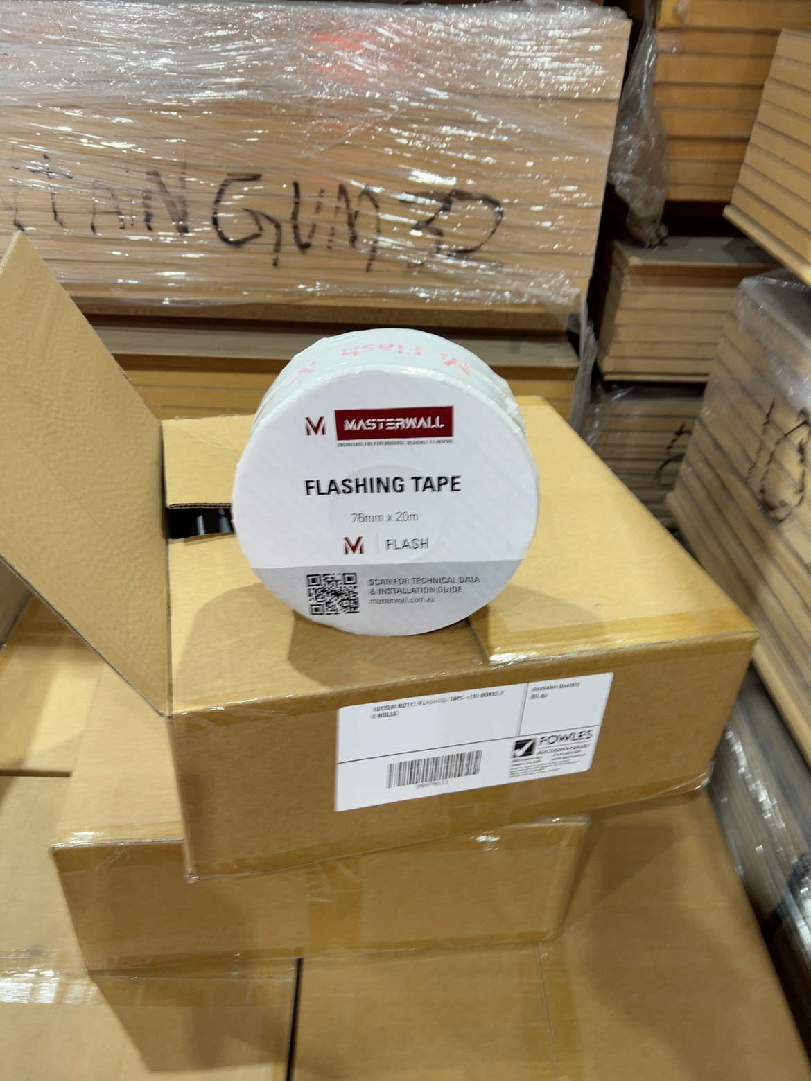 76X20M BUTYL FLASHING TAPE-(10 BOXES X 8 ROLLS) 76X20M BUTYL FLASHING TAPE-(10 BOXES X 8 ROLLS)