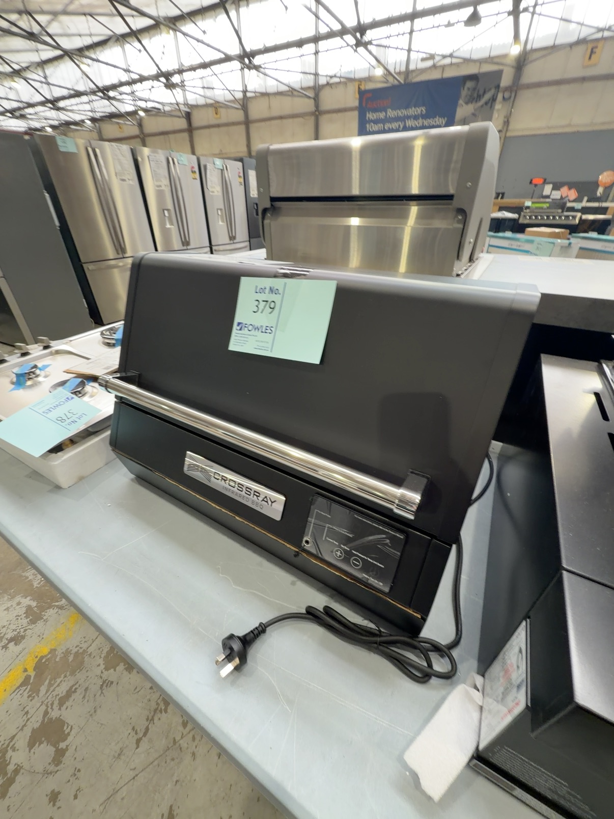 EX DISPLAY CROSSRAY BLACK EXTREME PORTABLE ELECTRIC BBQ TCE22HT, WITH 3 MONTH WARRANTY EX DISPLAY CROSSRAY BLACK EXTREME PORTABLE ELECTRIC BBQ TCE22HT, WITH 3 MONTH WARRANTY
