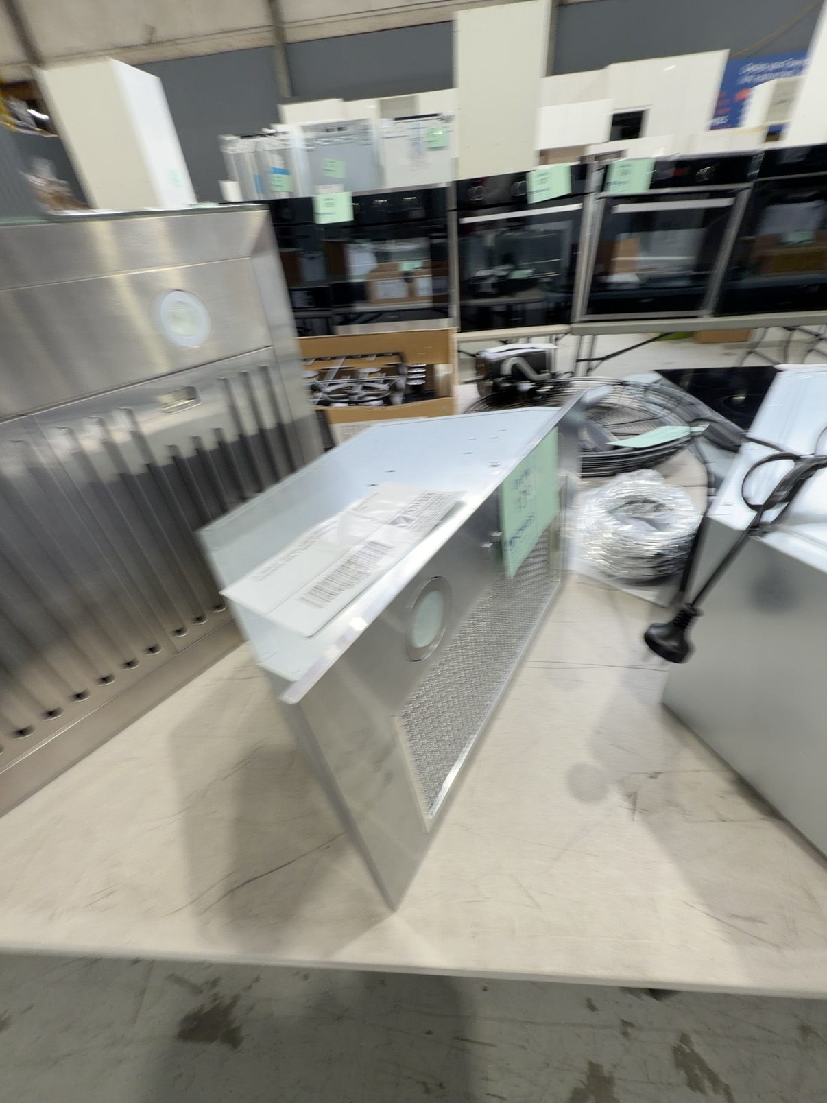 EX DISPLAY TECHNIKA TUR52S UNDERMOUNT RANGEHOOD 52CM, 3 MONTH WARRANTY EX DISPLAY TECHNIKA TUR52S UNDERMOUNT RANGEHOOD 52CM, 3 MONTH WARRANTY