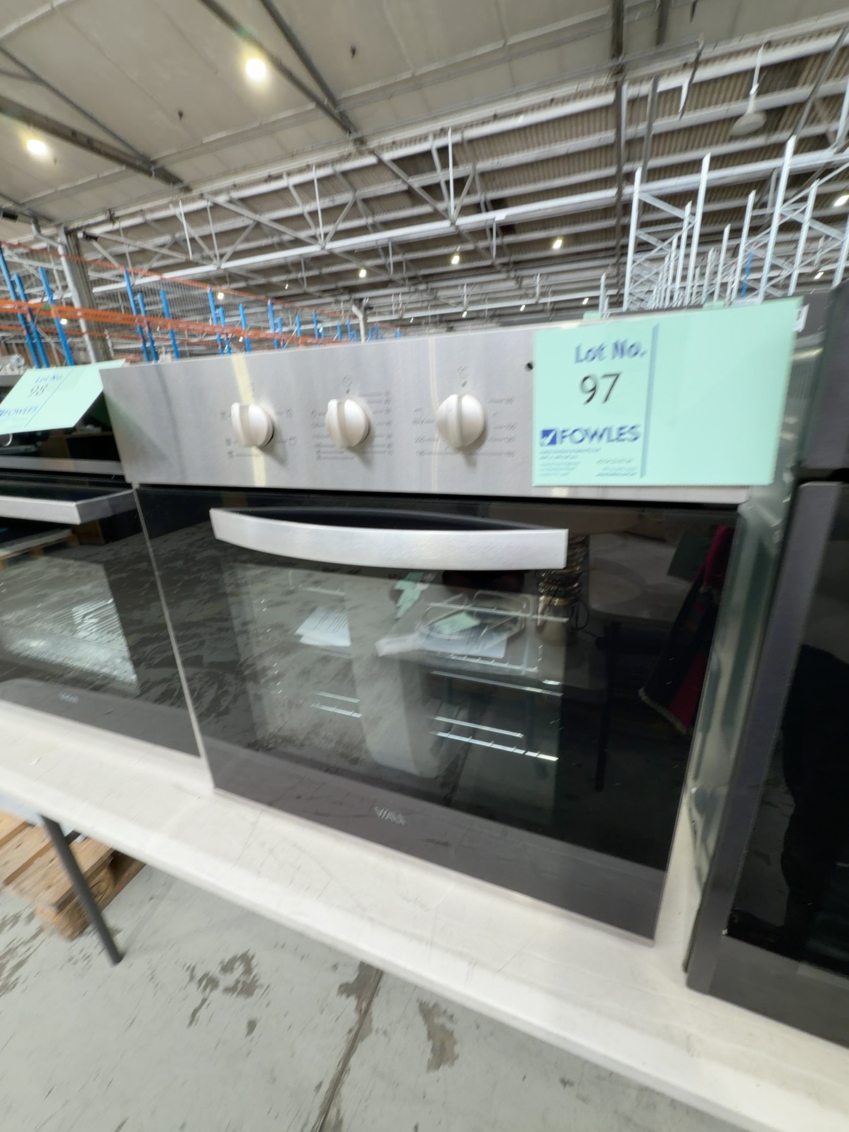 EX DISPLAY VIALLI VGO65S 600MM ELECTRIC OVEN, 5 FUNCTIONS, 3 MONTH WARRANTY EX DISPLAY VIALLI VGO65S 600MM ELECTRIC OVEN, 5 FUNCTIONS, 3 MONTH WARRANTY