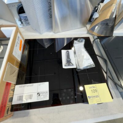 EX DISPLAY TECHNIKA HNTB64CE 600MM CERAMIC COOKTOP 3 MONTH WARRANTY