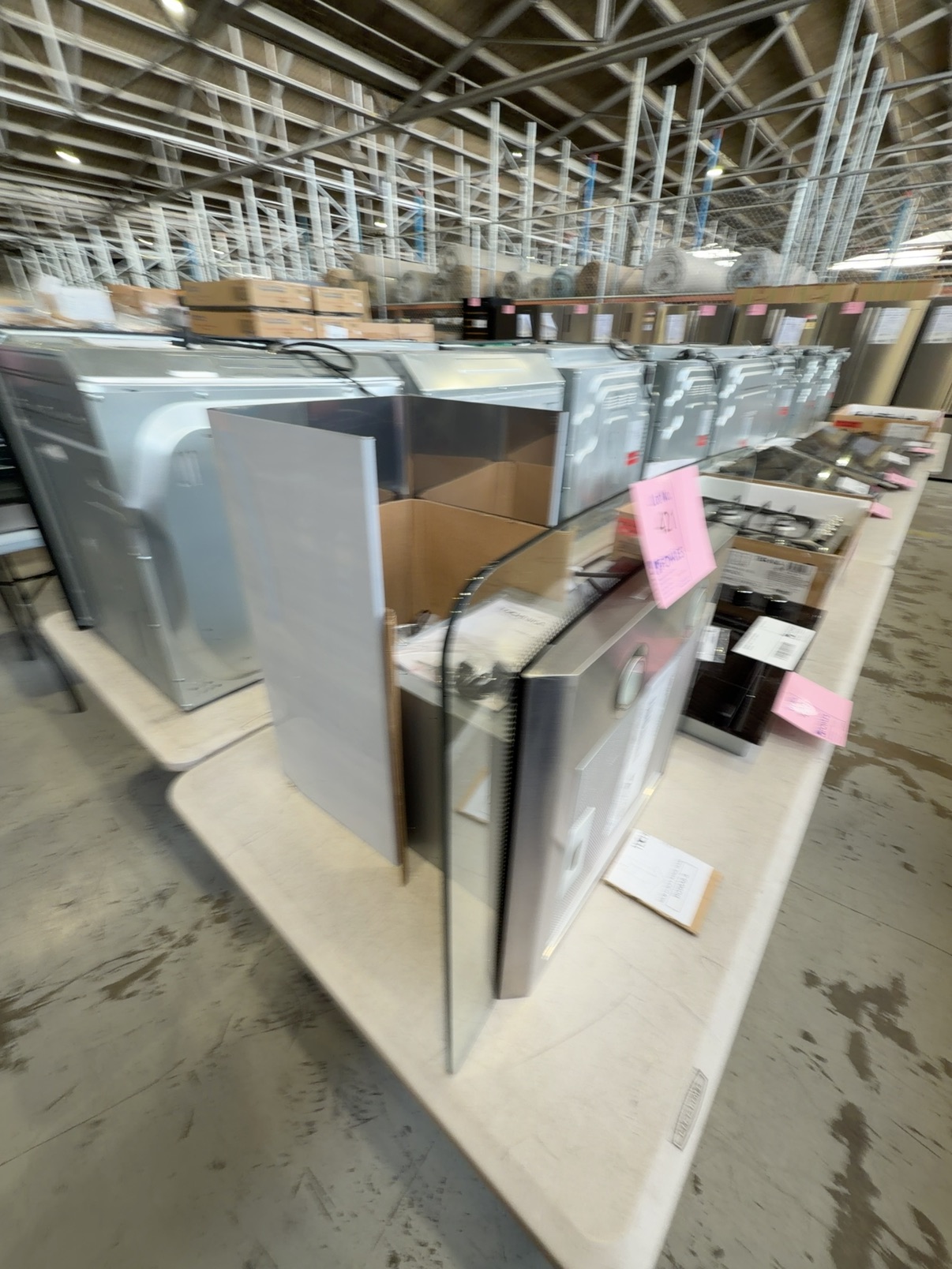EX DISPLAY TECHNIKA 600MM CURVED GLASS RANGEHOOD BG96A6-5, WITH 3 MONTH WARRANTY EX DISPLAY TECHNIKA 600MM CURVED GLASS RANGEHOOD BG96A6-5, WITH 3 MONTH WARRANTY