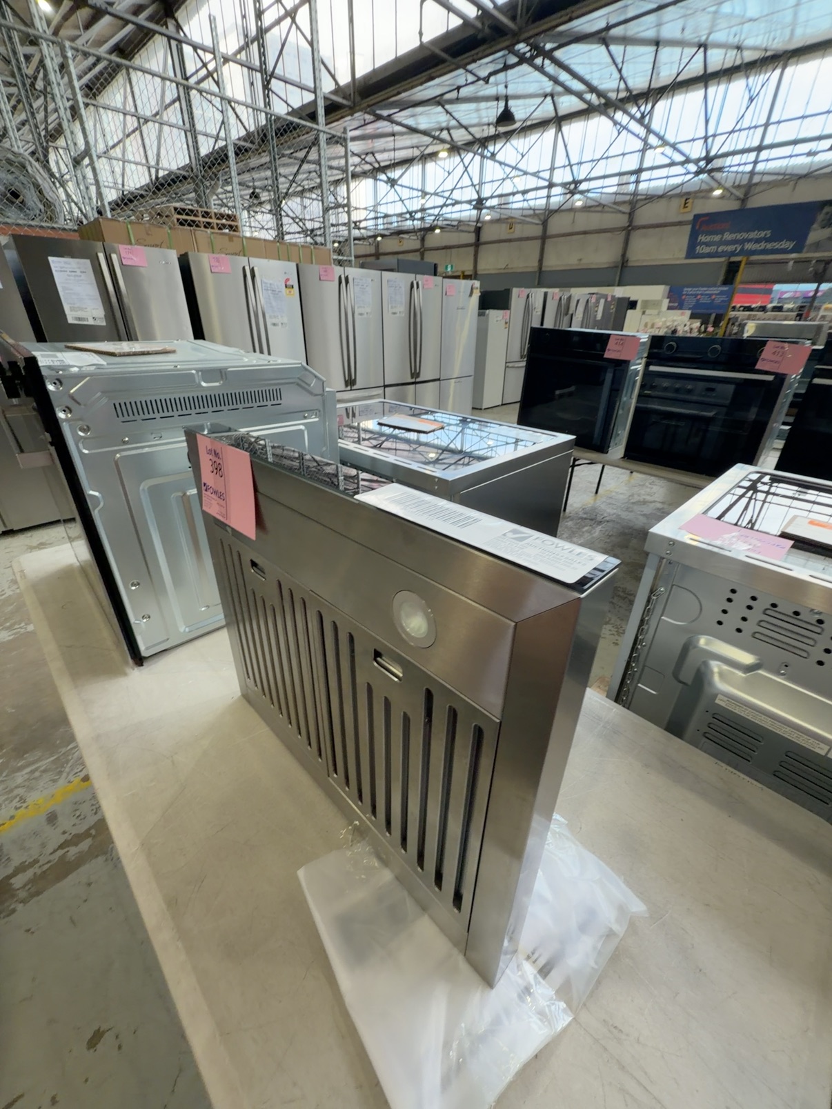 EX DISPLAY EUROMAID RFT6 600MM CHIMNEY RANGEHOOD, WITH 3 MONTH WARRANTY EX DISPLAY EUROMAID RFT6 600MM CHIMNEY RANGEHOOD, WITH 3 MONTH WARRANTY
