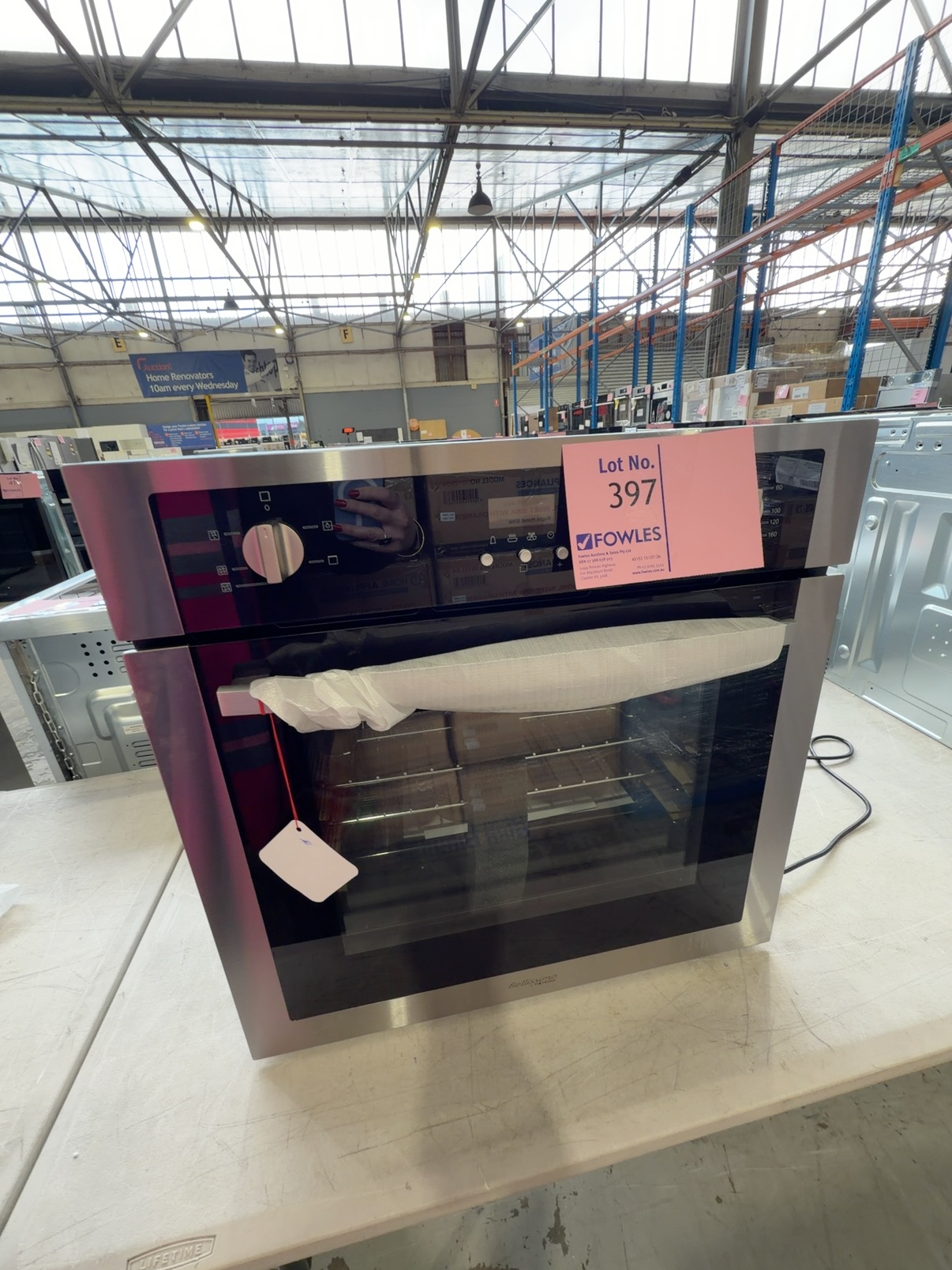 EX DISPLAY TECHNIKA TB60FDTSS-5 600MM ELECTRIC OVEN, 5 FUNCTIONS, WITH 3 MONTH WARRANTY EX DISPLAY TECHNIKA TB60FDTSS-5 600MM ELECTRIC OVEN, 5 FUNCTIONS, WITH 3 MONTH WARRANTY