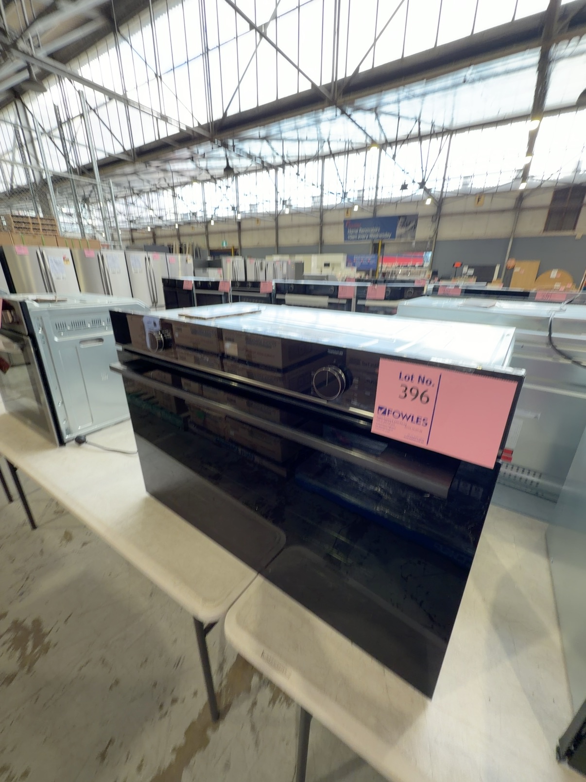 EX DISPLAY TECHNIKA TO9010ASTB 900MM ELECTRIC OVEN, 10 FUNCTIONS WITH STEAM BAKE & AIR FRY, WITH 3 MONTH WARRANTY EX DISPLAY TECHNIKA TO9010ASTB 900MM ELECTRIC OVEN, 10 FUNCTIONS WITH STEAM BAKE & AIR FRY, WITH 3 MONTH WARRANTY