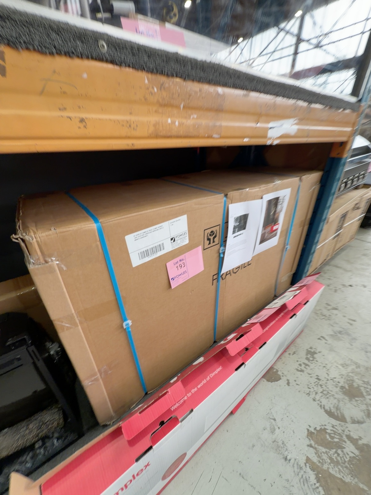 EX DISPLAY DIMPLEX REAL FLAME VIVENTE 1000 ELECTRIC FIREPLACE RRP$3300 WITH 3 MONTH WARRANTY EX DISPLAY DIMPLEX REAL FLAME VIVENTE 1000 ELECTRIC FIREPLACE RRP$3300 WITH 3 MONTH WARRANTY