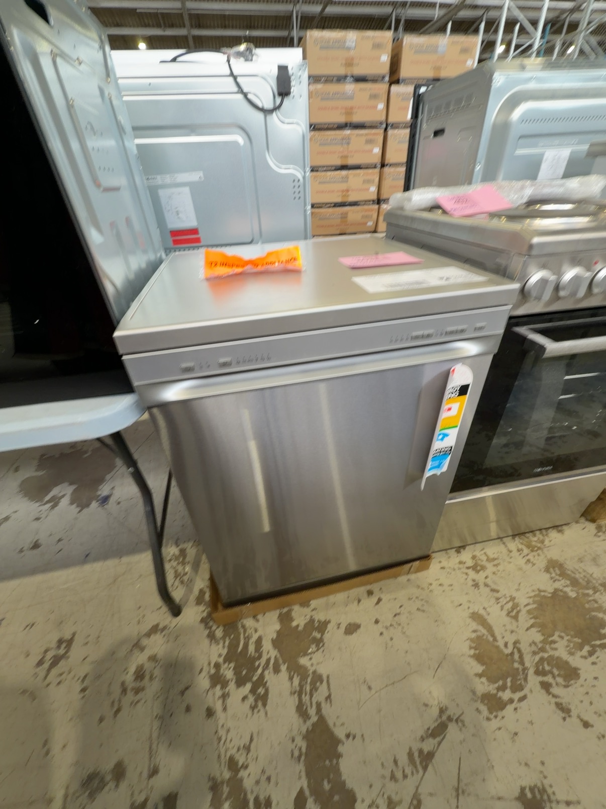 EX DISPLAY TECHNIKA DISHWASHER GDW14S-2 WITH 3 MONTH WARRANTY EX DISPLAY TECHNIKA DISHWASHER GDW14S-2 WITH 3 MONTH WARRANTY