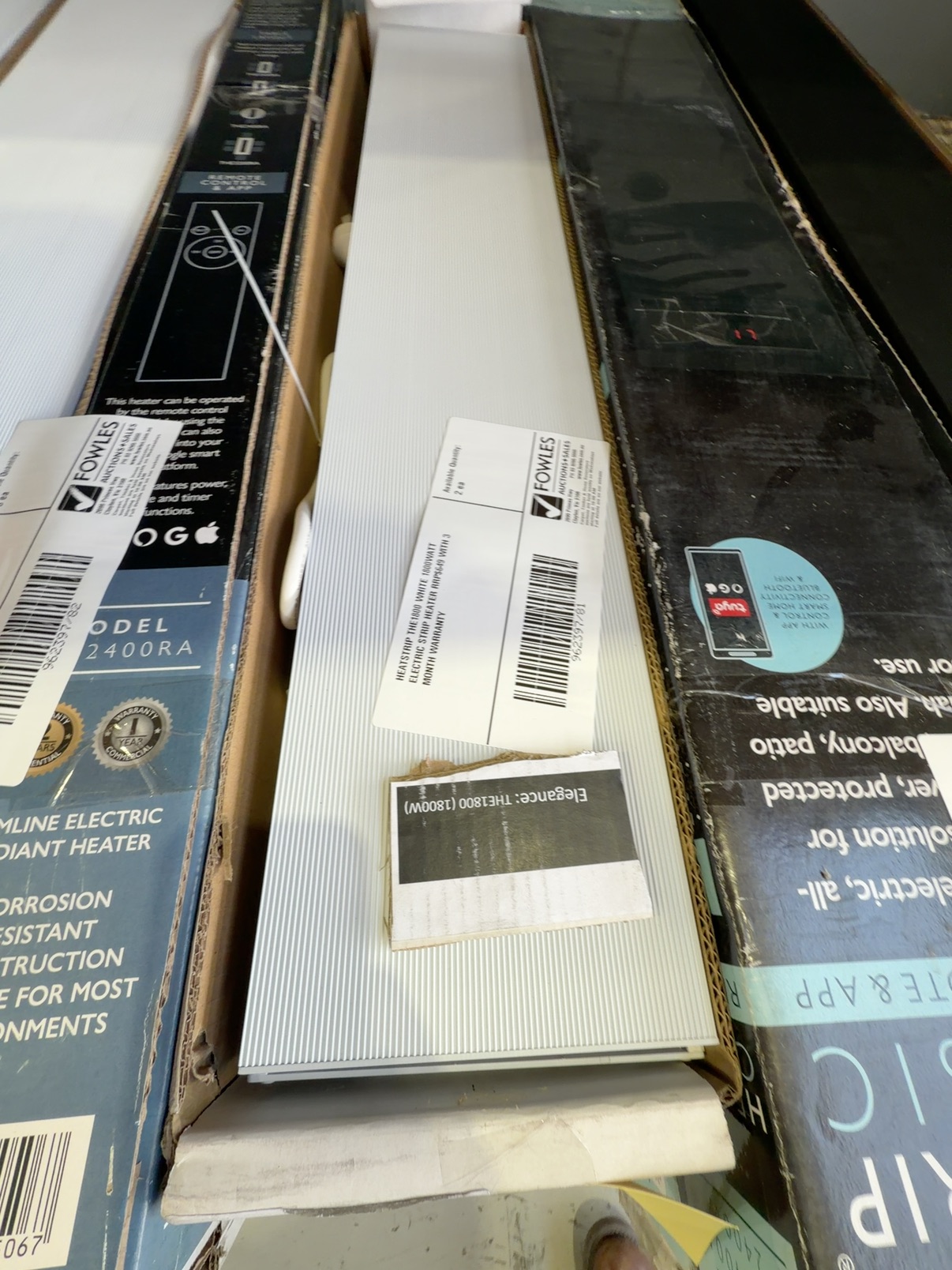 HEATSTRIP THE1800 WHITE 1800WATT ELECTRIC STRIP HEATER RRP$649 WITH 3 MONTH WARRANTY HEATSTRIP THE1800 WHITE 1800WATT ELECTRIC STRIP HEATER RRP$649 WITH 3 MONTH WARRANTY
