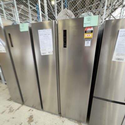 WESTINGHOUSE WSE6630SA SIDE BY SIDE FRIDGE S/STEEL, 624 LITRE, FRESHSEAL CRISPERS, QUICK FREEZE, QUICK CHILL FUNCTION, DUAL ICEMAKERS SPILLSAFE SHELVES, 12 MONTH WARRANTY RRP$1699 WESTINGHOUSE WSE6630SA SIDE BY SIDE FRIDGE S/STEEL, 624 LITRE, FRESHSEAL CRISPERS, QUICK FREEZE, QUICK CHILL FUNCTION, DUAL ICEMAKERS SPILLSAFE SHELVES, 12 MONTH WARRANTY RRP$1699