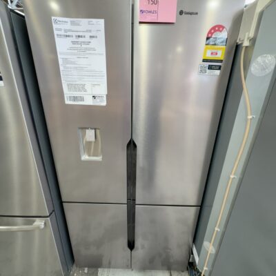 WESTINGHOUSE WQE5660SA FRENCH DOOR FRIDGE WITH WATER, 564 LITRE, 896MM WIDE, NON PLUMBED WATER, HUMIDITY CONTROLLED CRISPERS, MULTI AIRFLOW SYSTEM, FULL WIDTH CRISPERS, SPILLSAFE SHELVES, ADJUSTABLE INTERIOR, 12 MONTH WARRANTY WESTINGHOUSE WQE5660SA FRENCH DOOR FRIDGE WITH WATER, 564 LITRE, 896MM WIDE, NON PLUMBED WATER, HUMIDITY CONTROLLED CRISPERS, MULTI AIRFLOW SYSTEM, FULL WIDTH CRISPERS, SPILLSAFE SHELVES, ADJUSTABLE INTERIOR, 12 MONTH WARRANTY
