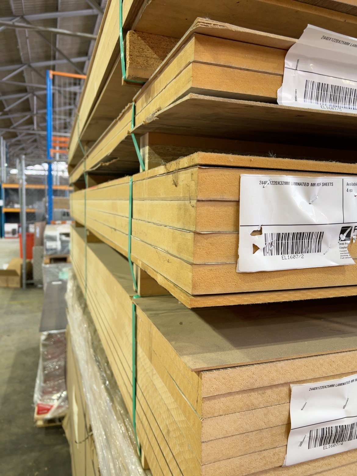 2440X1220X32MM LAMINATED MR MDF SHEETS 2440X1220X32MM LAMINATED MR MDF SHEETS
