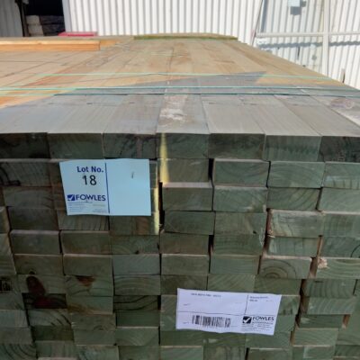 90X45 MGP10 PINE-165/3.0 90X45 MGP10 PINE-165/3.0