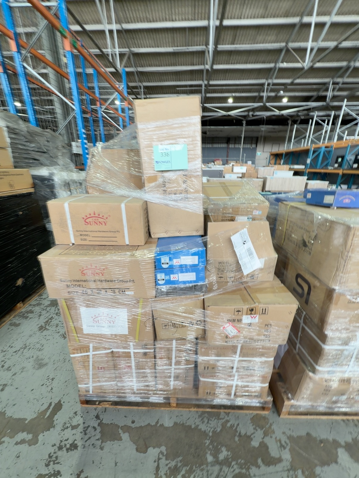 PALLET OF ASSORTED BATHROOM ACCESSORIES, SHOWER MIXERS, BASIN MIXERS, GRATES, POP UP WASTES, SPOUTS, SHOWER SETS ETC PALLET OF ASSORTED BATHROOM ACCESSORIES, SHOWER MIXERS, BASIN MIXERS, GRATES, POP UP WASTES, SPOUTS, SHOWER SETS ETC