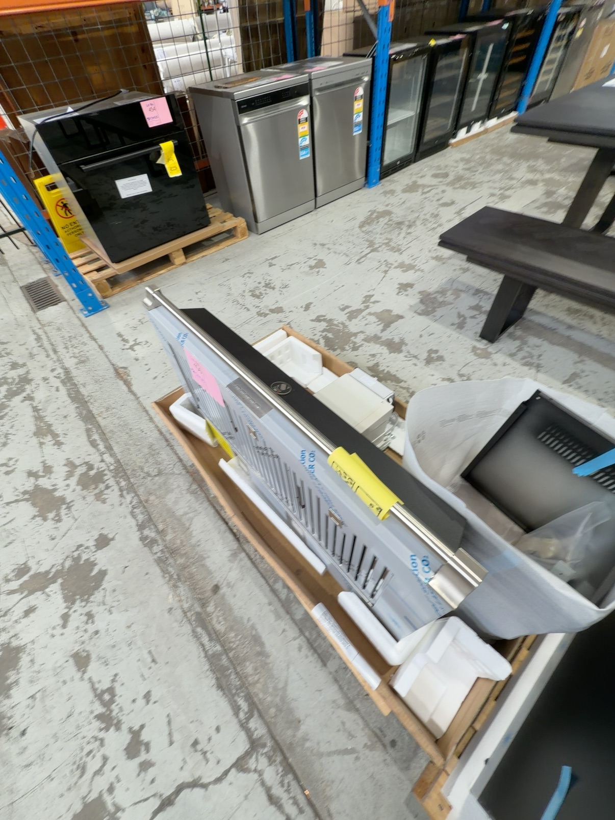 NEW STEEL ASCOT 100CM CANOPY RANGEHOOD AKL100ANN WITH 304 GRADE S/STEEL BAFFLE FILTERS, ANTHRACITE WITH NICKEL TRIM, 1000M3/H EXTRACTION, 4 SPEED SETTINGS AND INTEGRATED DOWNWARD & UPWARD LED LIGHTING RRP$6298 WITH 12 MONTH WARRANTY NEW STEEL ASCOT 100CM CANOPY RANGEHOOD AKL100ANN WITH 304 GRADE S/STEEL BAFFLE FILTERS, ANTHRACITE WITH NICKEL TRIM, 1000M3/H EXTRACTION, 4 SPEED SETTINGS AND INTEGRATED DOWNWARD & UPWARD LED LIGHTING RRP$6298 WITH 12 MONTH WARRANTY