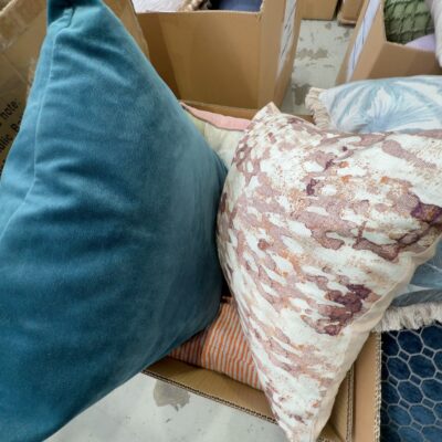 BOX OF ASSORTED EX STAGING CUSHIONS, SOLD AS IS BOX OF ASSORTED EX STAGING CUSHIONS, SOLD AS IS