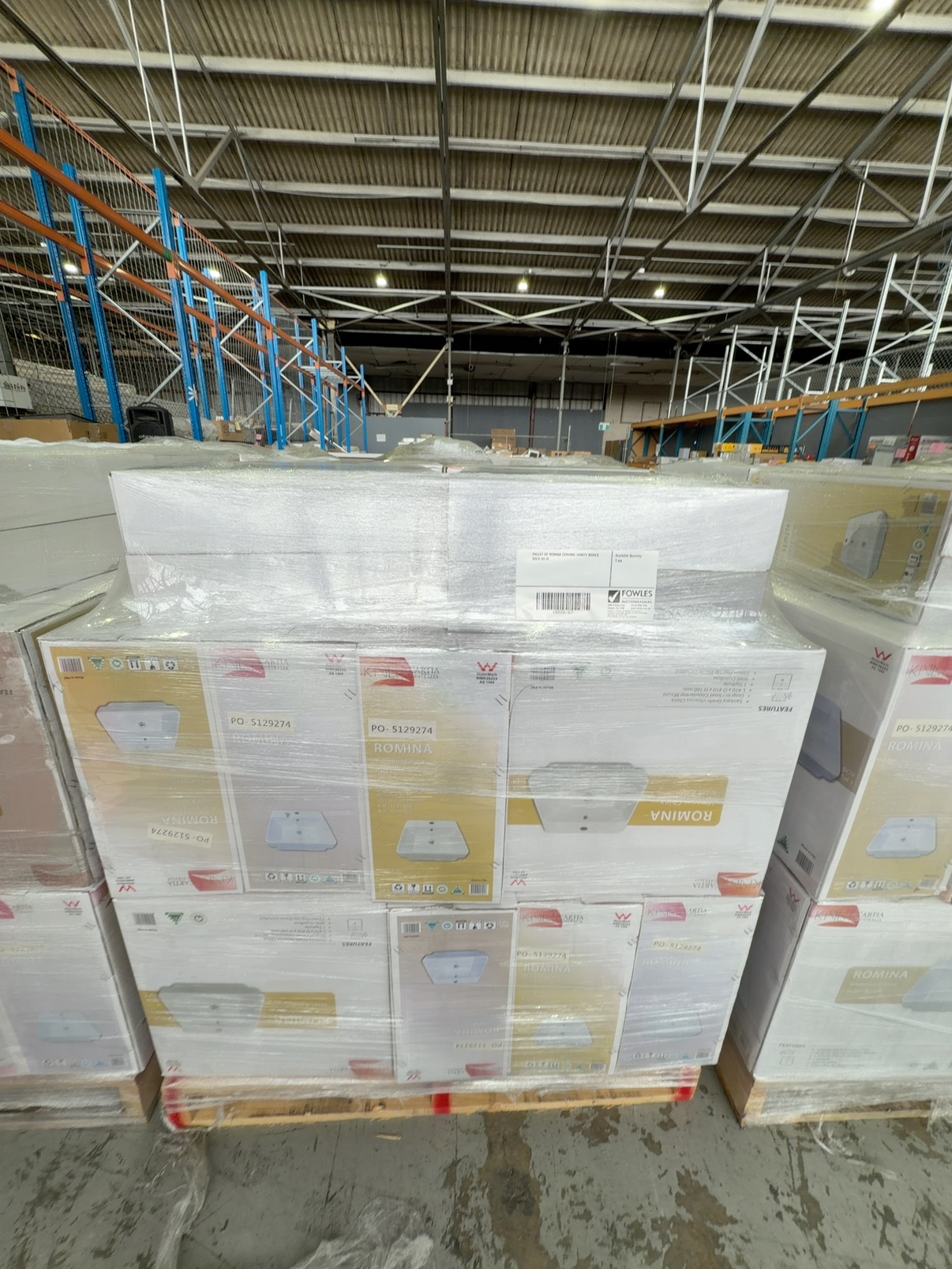 PALLET OF ROMINA CERAMIC VANITY BOWLS SOLD AS IS PALLET OF ROMINA CERAMIC VANITY BOWLS SOLD AS IS