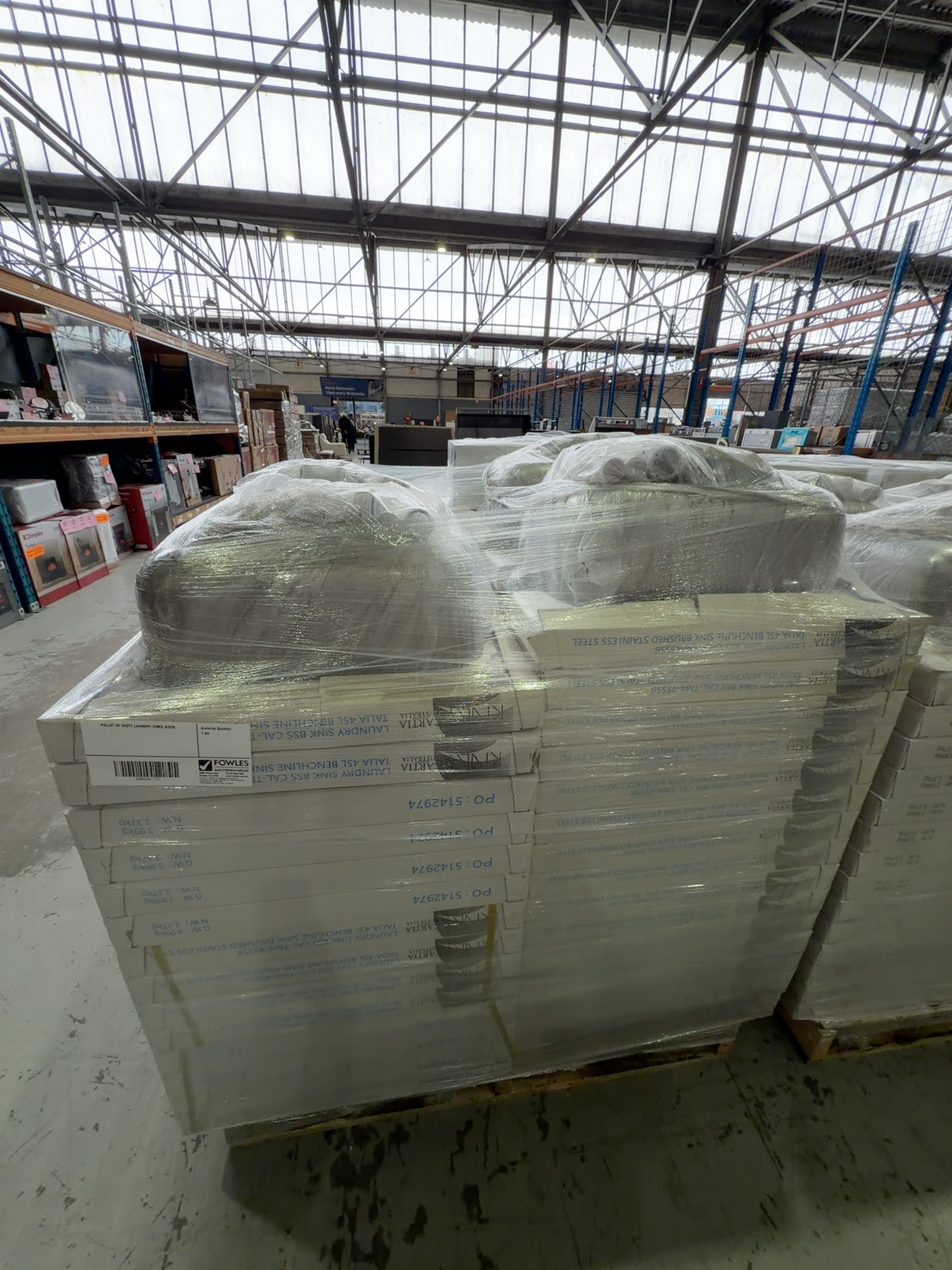 PALLET OF 56QTY LAUNDRY SINKS 45SSB PALLET OF 56QTY LAUNDRY SINKS 45SSB