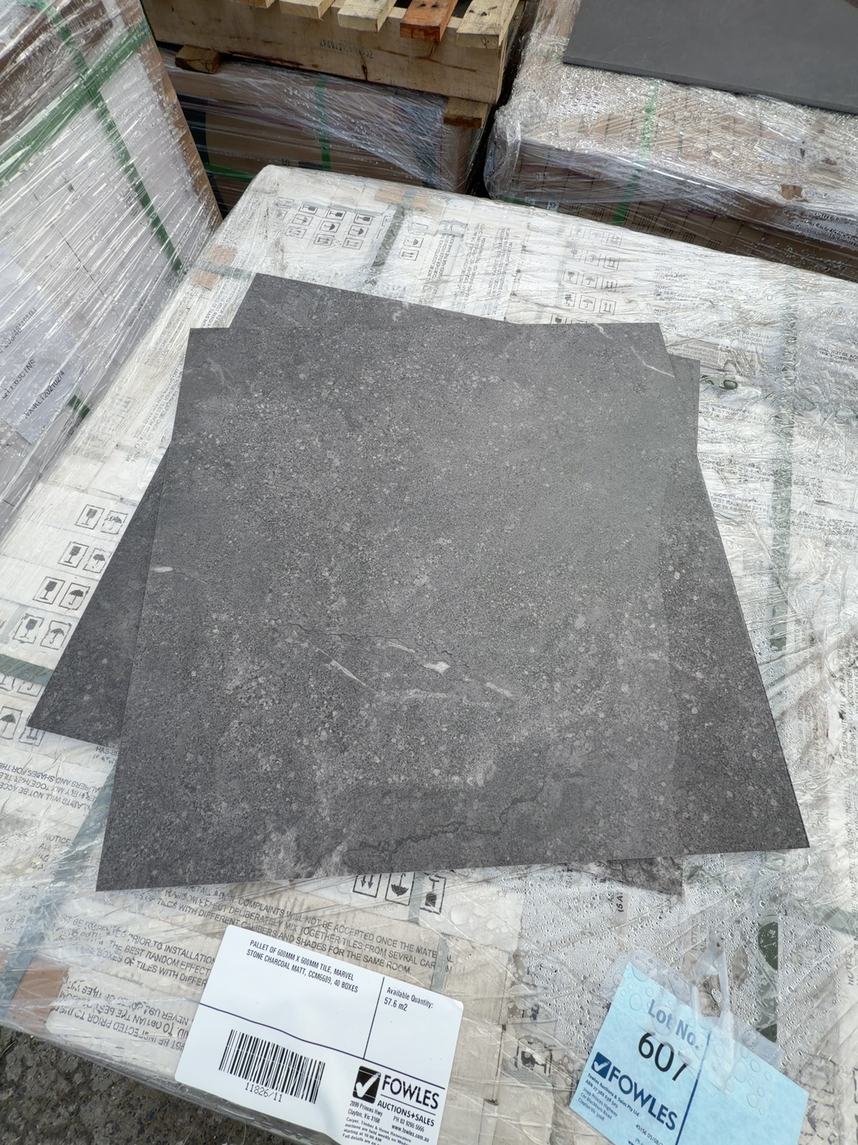 PALLET OF 600MM X 600MM TILE, MARVEL STONE CHARCOAL MATT, CCM6689, 24 BOXES PALLET OF 600MM X 600MM TILE, MARVEL STONE CHARCOAL MATT, CCM6689, 24 BOXES