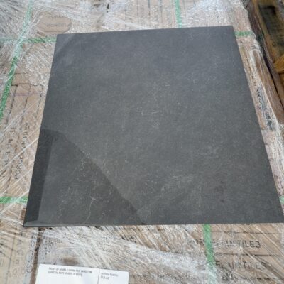 PALLET OF 600MM X 600MM TILE, SANDSTONE CHARCOAL MATT, CL6629, 40 BOXES PALLET OF 600MM X 600MM TILE, SANDSTONE CHARCOAL MATT, CL6629, 40 BOXES
