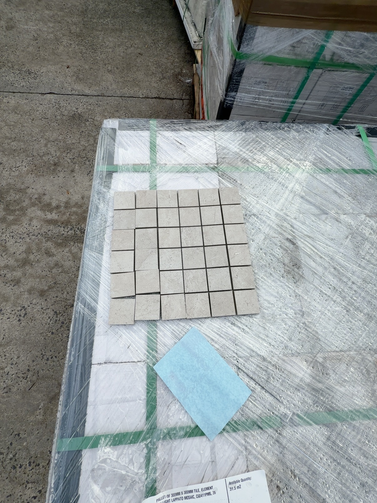 PALLET OF 300MM X 300MM TILE, ELEMENT LUX LIGHT LAPPATO MOSAIC, C60411PMS, 35 BOXES PALLET OF 300MM X 300MM TILE, ELEMENT LUX LIGHT LAPPATO MOSAIC, C60411PMS, 35 BOXES