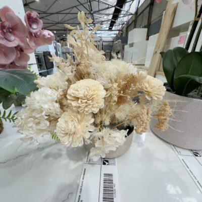 EX SHOWROOM, FAUX FLORAL ARRANGEMENT SOLD AS IS EX SHOWROOM, FAUX FLORAL ARRANGEMENT SOLD AS IS
