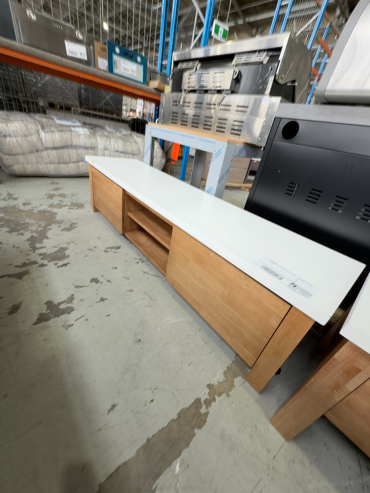 EX SHOWROOM, OAK TV UNIT WITH WHITE TOP SOLD AS IS EX SHOWROOM, OAK TV UNIT WITH WHITE TOP SOLD AS IS