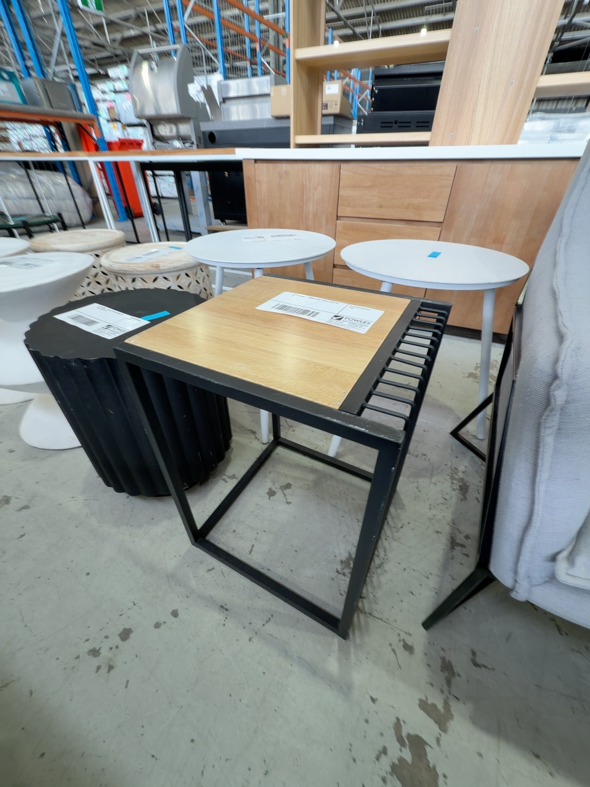 EX STAGING - TIMBER SIDE TABLE, SOLD AS IS EX STAGING - TIMBER SIDE TABLE, SOLD AS IS