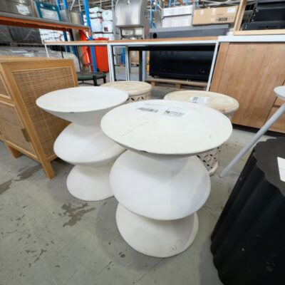 EX STAGING - WHITE CURVED ROUND SIDE TABLE, SOLD AS IS EX STAGING - WHITE CURVED ROUND SIDE TABLE, SOLD AS IS