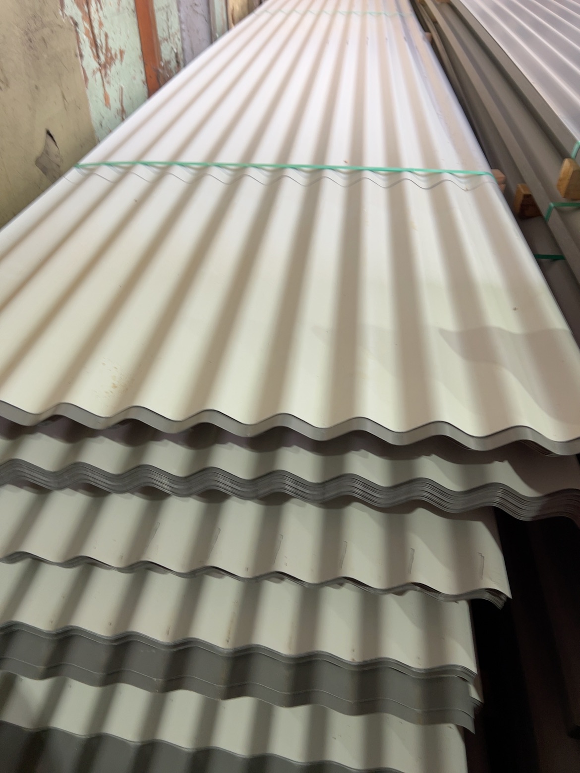 BASALT CORRUGATED METAL ROOFING SHEETS (.042 BMT, 762MM COVER)- 50 SHEETS X 6.0 LONG BASALT CORRUGATED METAL ROOFING SHEETS (.042 BMT, 762MM COVER)- 50 SHEETS X 6.0 LONG