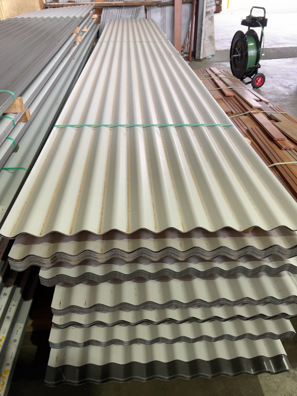 MONUMENT CORRUGATED METAL ROOFING SHEETS (.042 BMT, 762MM COVER)- 50 SHEETS X 6.0 LONG MONUMENT CORRUGATED METAL ROOFING SHEETS (.042 BMT, 762MM COVER)- 50 SHEETS X 6.0 LONG