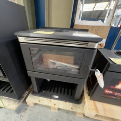 EX DISPLAY SCANDIA KALORA WOODSTACK CONVECTION WOOD HEATER KA500BX2, HEATS UP TO 200M2 WITH 3 SPEED FAN CONTROL KA500BX2-26-0022 RRP$2299 3 MONTHS WARRANTY