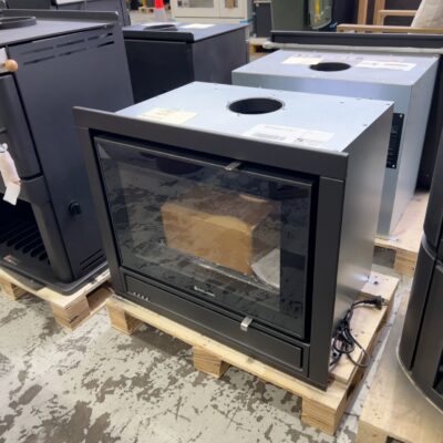 EX DISPLAY SCANDIA KALORA ACCENT INBUILT WOOD HEATER, HEATS UP TO 280M2, FAN FORCED, RRP$1999 SG00172-25-0077 3 MONTHS WARRANTY EX DISPLAY SCANDIA KALORA ACCENT INBUILT WOOD HEATER, HEATS UP TO 280M2, FAN FORCED, RRP$1999 SG00172-25-0077 3 MONTHS WARRANTY