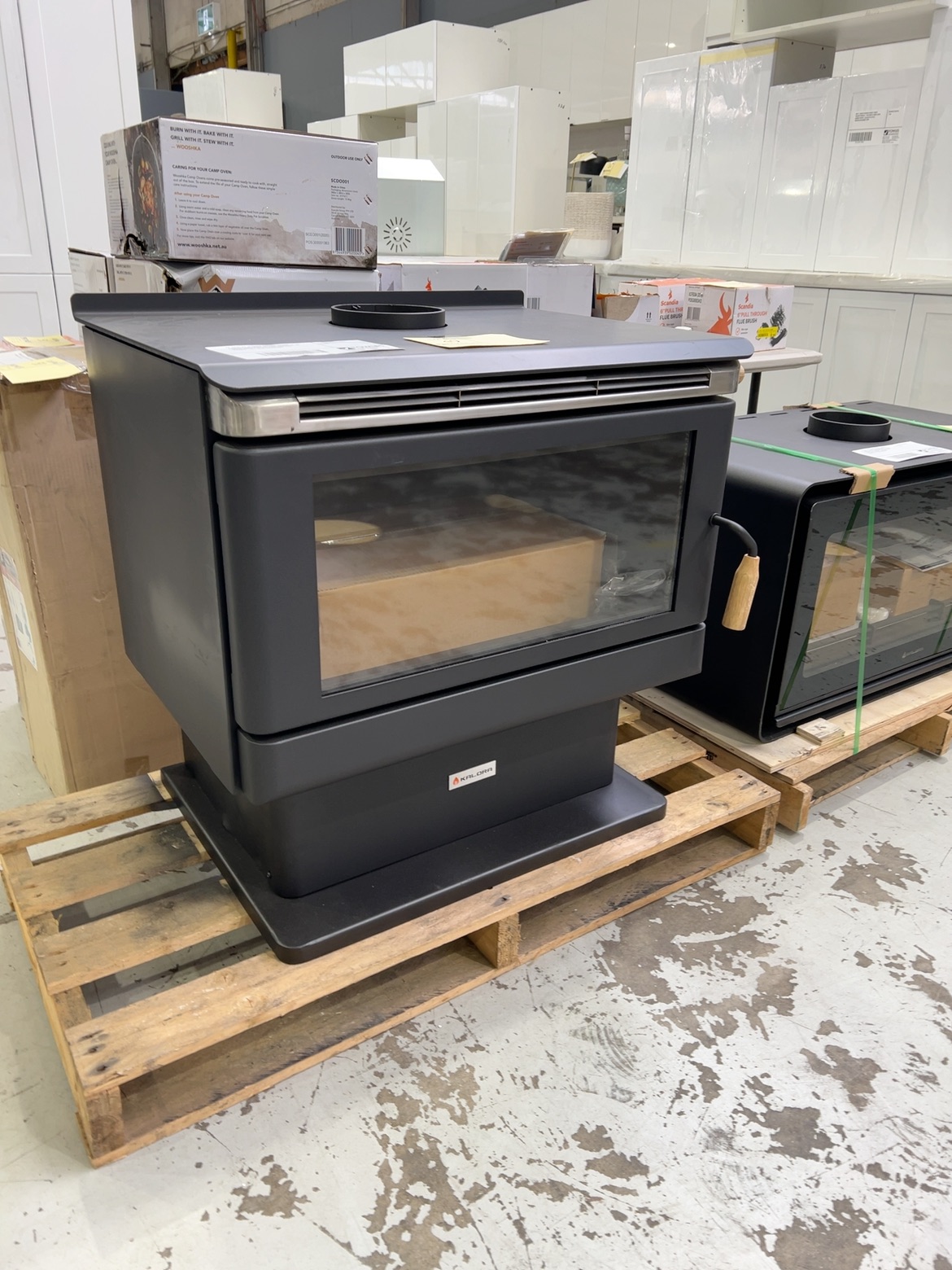 EX DISPLAY SCANDIA KALORA KA600C CONVECTION WOOD HEATER, HEATS UP TO 300M2 WITH 3 SPEED FAN CONTROL KA600C-21-0125 RRP$2499 3 MONTHS WARRANTY EX DISPLAY SCANDIA KALORA KA600C CONVECTION WOOD HEATER, HEATS UP TO 300M2 WITH 3 SPEED FAN CONTROL KA600C-21-0125 RRP$2499 3 MONTHS WARRANTY