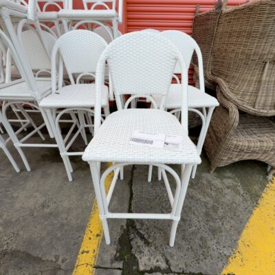 EX STAGING - WHITE PLASTIC RATTAN OUTDOOR BAR CHAIR, SOLD AS IS EX STAGING - WHITE PLASTIC RATTAN OUTDOOR BAR CHAIR, SOLD AS IS