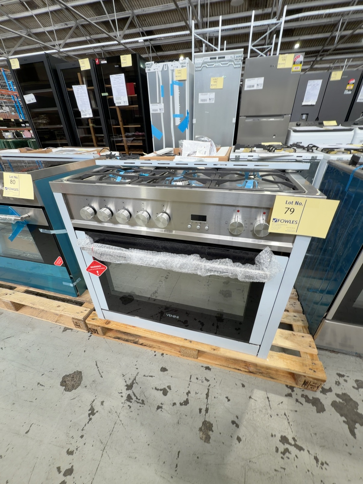 NEW VENINI 900MM FREESTANDING OVEN, VU90EG, DUAL FUEL, 14 DAY WARRANTY NEW VENINI 900MM FREESTANDING OVEN, VU90EG, DUAL FUEL, 14 DAY WARRANTY