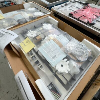 NEW BOSCH PCR7A5B90A S/STEEL 75CM GAS COOKTOP,  14 DAY WARRANTY