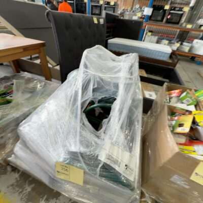PALLET OF ASSORTED HOSES & REELS ETC SOLD AS IS PALLET OF ASSORTED HOSES & REELS ETC SOLD AS IS