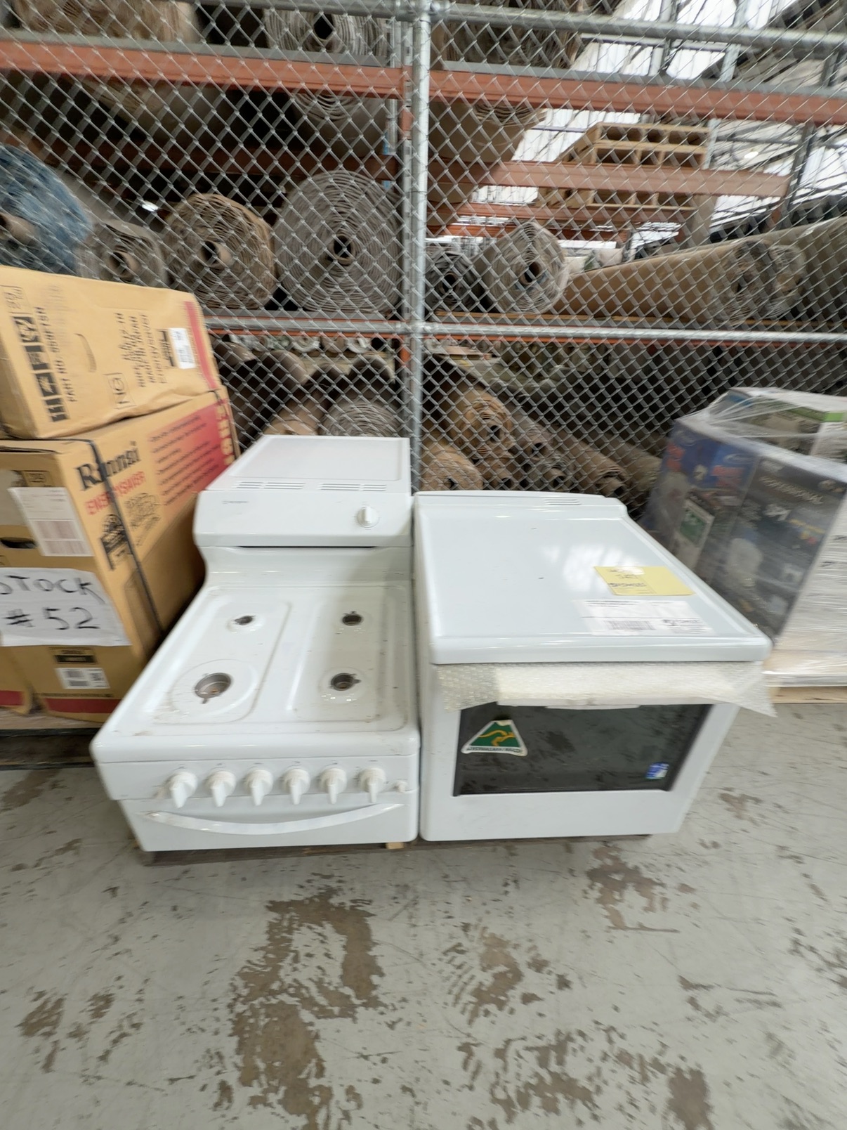 PALLET OF 2 X WESTINGHOUSE WHITE 110CM ELEVATED OVENS, MISSING SOME PARTS, SOLD AS IS NO WARRANTY PALLET OF 2 X WESTINGHOUSE WHITE 110CM ELEVATED OVENS, MISSING SOME PARTS, SOLD AS IS NO WARRANTY