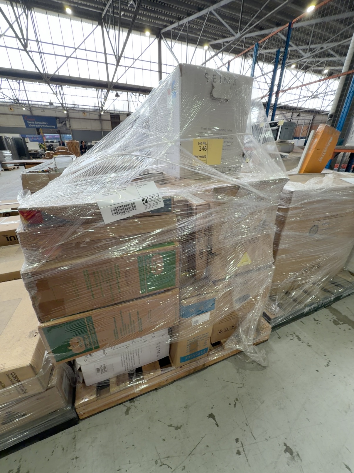 PALLET OF ASSORTED TOILET PANS & CISTERNS, SOLD AS IS PALLET OF ASSORTED TOILET PANS & CISTERNS, SOLD AS IS