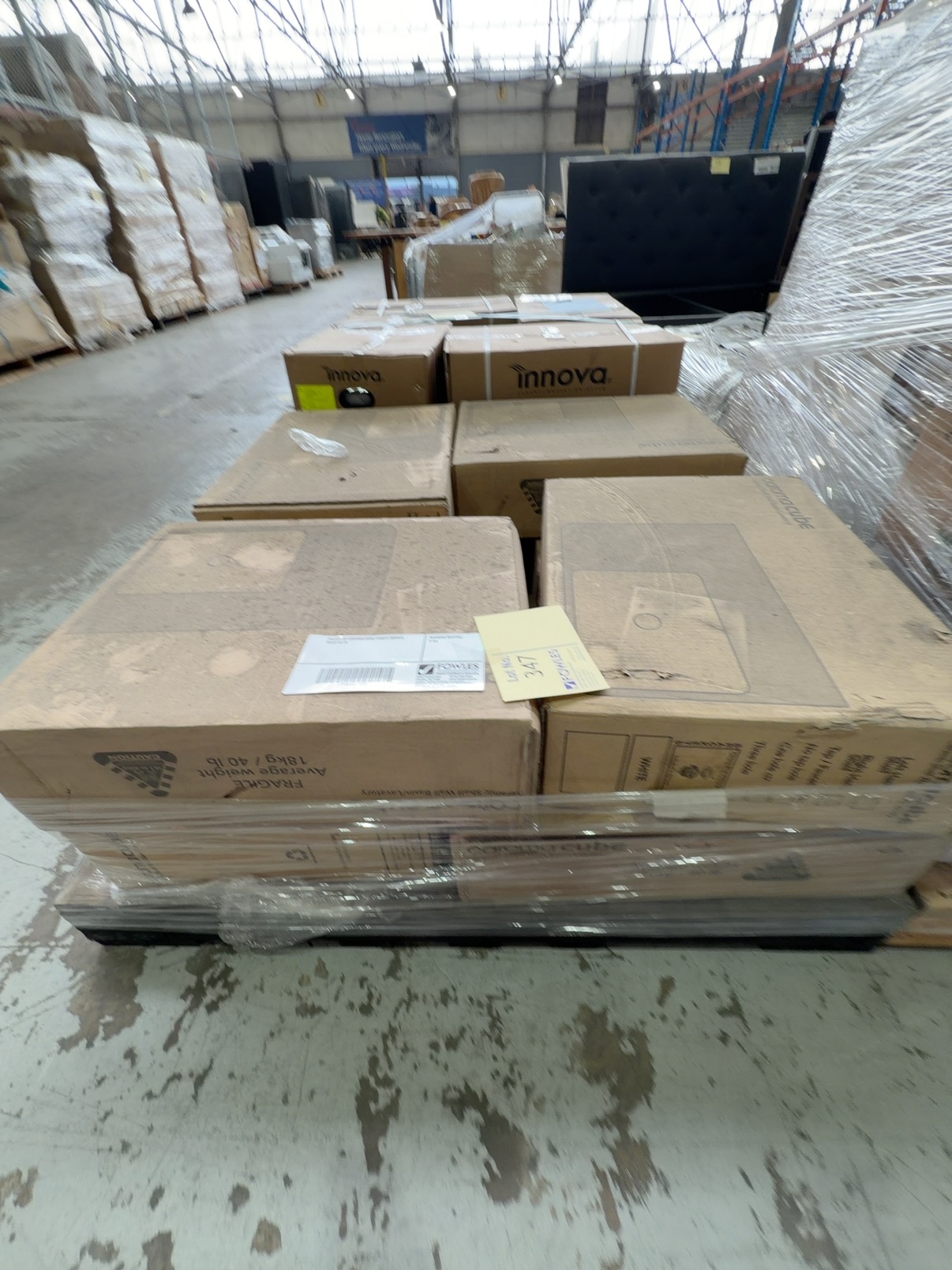 PALLET OF CAROMA CUBE VANITY BOWLS, SOLD AS IS PALLET OF CAROMA CUBE VANITY BOWLS, SOLD AS IS