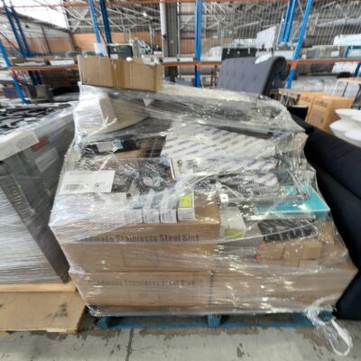 PALLET OF ASSORTED DESIGNER TAPWARE AND BATHROOM ACCESSORIES, SOLD AS IS NO WARRANTY *PALLET 5* PALLET OF ASSORTED DESIGNER TAPWARE AND BATHROOM ACCESSORIES, SOLD AS IS NO WARRANTY *PALLET 5*
